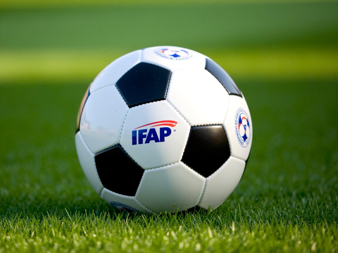 开云体育平台-低位单打与边路拉边两种攻势效率如何比较，低位单打和高位单打